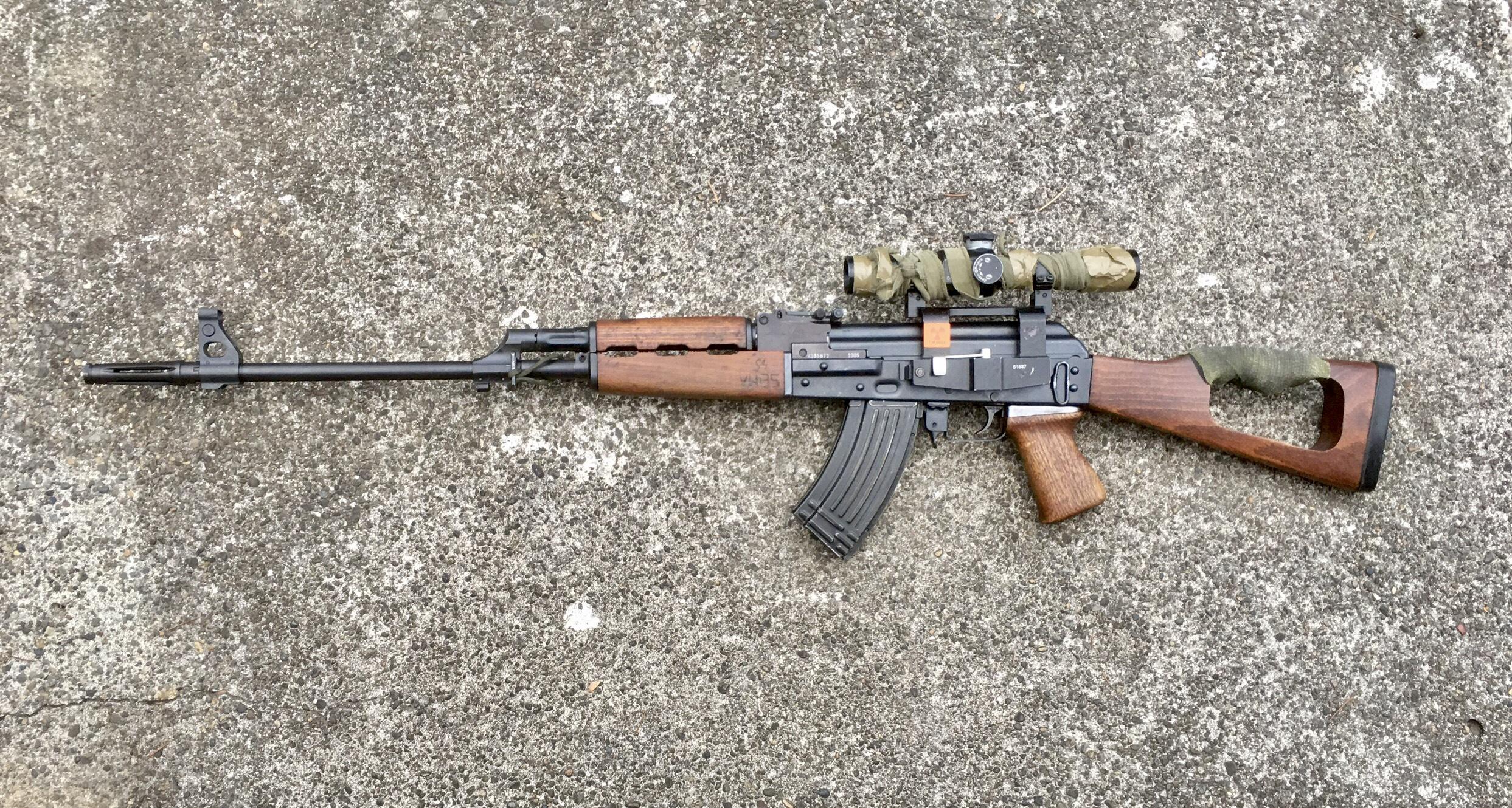 Figure 3 — The Tabuk designated marksman's rifle: a long-barrelled, scoped development of the same Yugoslav-derived design. It is routinely called a sniper rifle and is not a Dragunov.